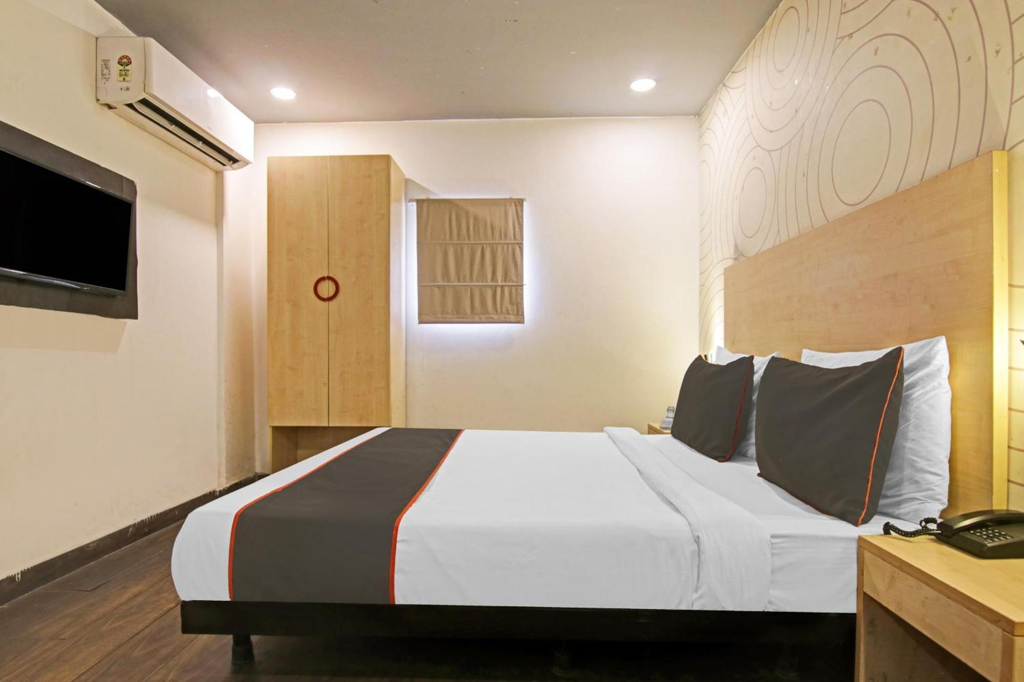 Collection O Slf Mall Sector 30 Hotel Faridabad Eksteriør billede